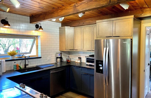 Hermosa House | Air-Conditioning, Hot Tub, Modern Retreat!