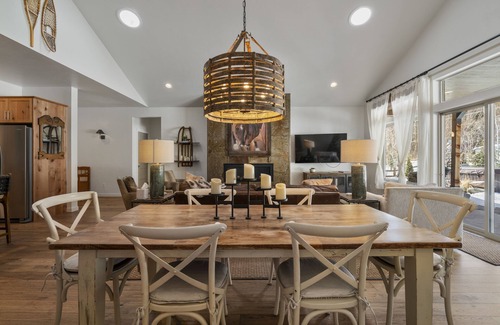 Hermosa House | Air-Conditioning, Hot Tub, Fire Pit, Fenced Yard!