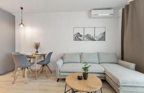 Ruzinov Apartment | Air Fruit Apartment - With parking