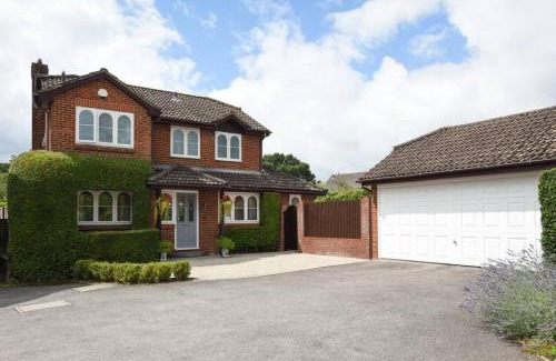 Wickham House | Air Maison - Beautiful Meon Valley Family Home