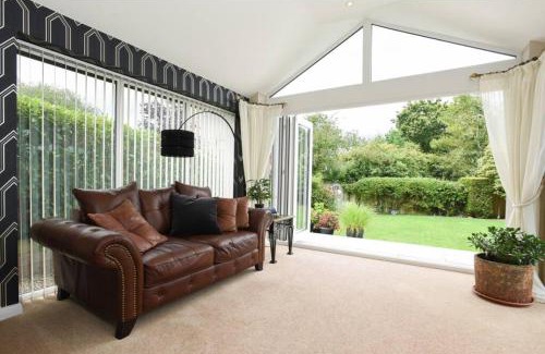 Wickham House | Air Maison - Beautiful Meon Valley Family Home