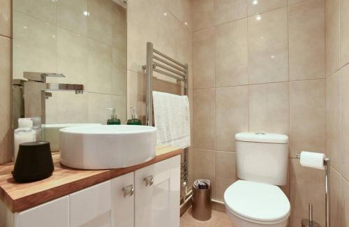 Wickham House | Air Maison - Beautiful Meon Valley Family Home