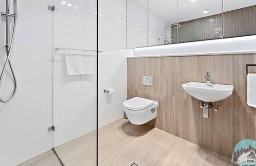 Beecroft Apartment | Aircabin | Beecroft | Homely Spacious | 2 Beds Apt