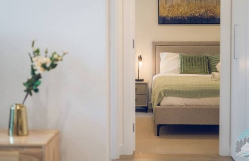 Carnegie Apartment | Aircabin | Carnegie | Comfy | 2 Beds Apt +Free PKG