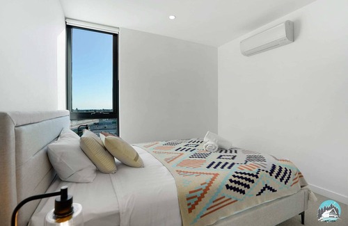 Carnegie Apartment | Aircabin - Carnegie - Near Uni - 2 Beds Apt