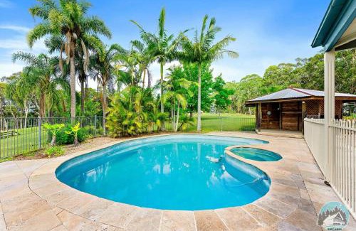 Kangy Angy House | Aircabin - KANGY ANGY - Rural Retreat 4 Bedrooms