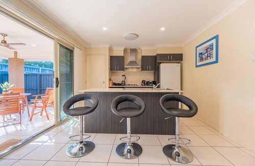 North Lakes House | AirCon House Near Westfield North Lakes nn