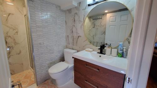 Airdrie Apartment | Airdrie Modern Walkout Bsmt Suite with Hot Tub