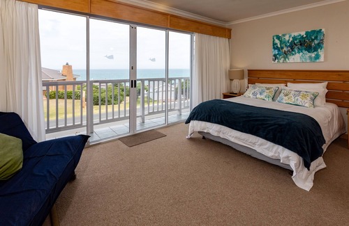 Van Dyks Bay House | Aire del Mar Guest House