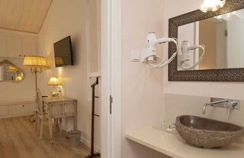 Torres Novas Hotel | Aires da Serra Hotel