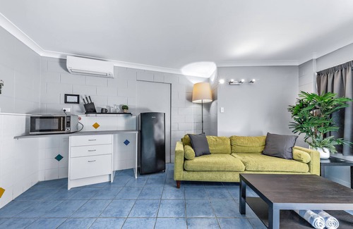 Airlie Beach Apartment | AIRLIE SUN & SAND 4
