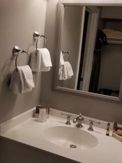 Warrenton Hotel | Airlie