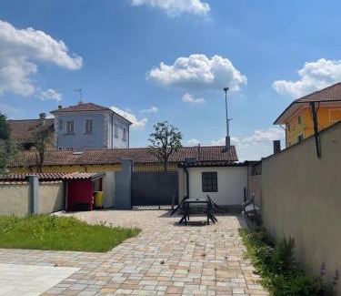 San Maurizio Canavese House | airport apartments camera relax