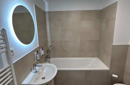 Ruzinov Apartment | Airport apartment with parking