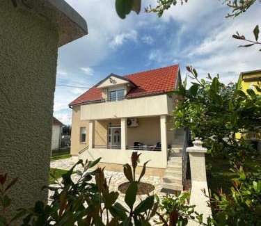 Mahala Apartment | Airport Apartments MM