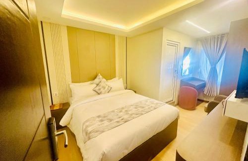 Sinamangal Hotel | Airport Budget Hotel