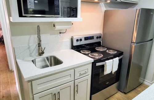 Brownsville Apartment | Airport Bunker #1 - Wonderfully Cozy 2BD/1BA