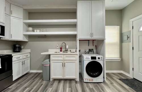 Brownsville Apartment | Airport Bunker #5 - Wonderfully Cozy 1BD/1BA