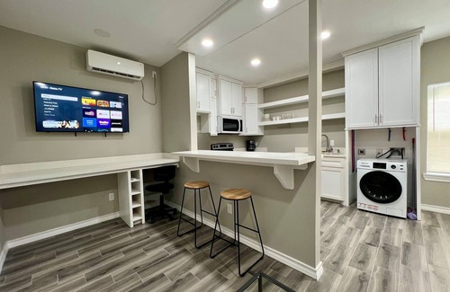 Brownsville Apartment | Airport Bunker #5 - Wonderfully Cozy 1BD/1BA