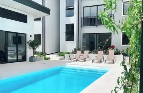 Alajuela Condo | Airport Condo Traveler's Haven!nn