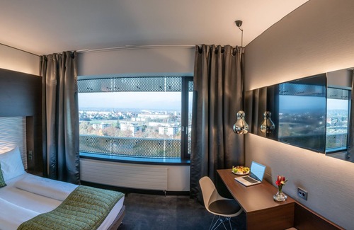 St. Johann Hotel | Airport Hotel Basel
