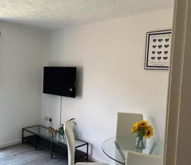 Speke Apartment | Airport house , Speke