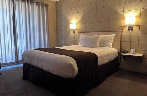 Port Hardy Hotel | Airport Inn