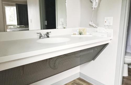 Hailey Hotel | Airport Inn