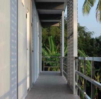 Ban Bo Han Apartment | Airport Pearl Residence