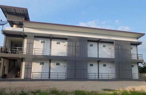 Ban Bo Han Apartment | Airport Pearl Residence