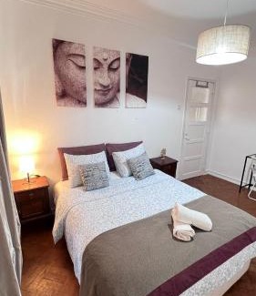 Casal da Ladeira House | airport room