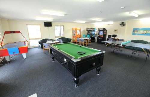 Attwood Resort | Airport Tourist Village Melbourne