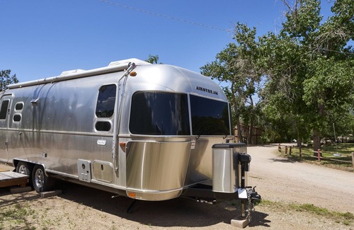 Zuzax House | Airstream New Mexico Glamping Tijeras hiking