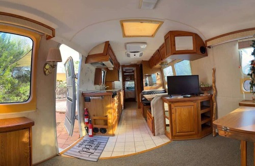 Lawton House | Airstream w flush toilet, city water, hot tub