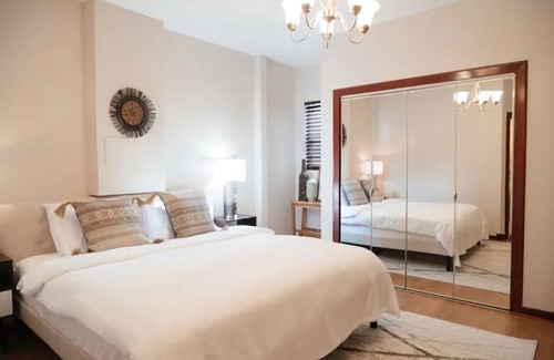 Chicago Apartment | Airy & Clean 2BR Apt.+ Free Covered Garage Parking