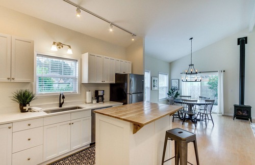 Pacific Beach House | Airy Coastal Escape w/Deck - Steps to Beach!