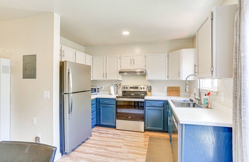 Rohnerville Apartment | Airy Fortuna Apartment with Deck!