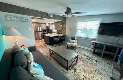 Ozona Apartment | Airy Ozona West on the Gulf!