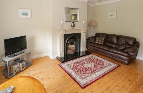 Foxford House | Aisling