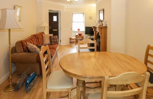Foxford House | Aisling