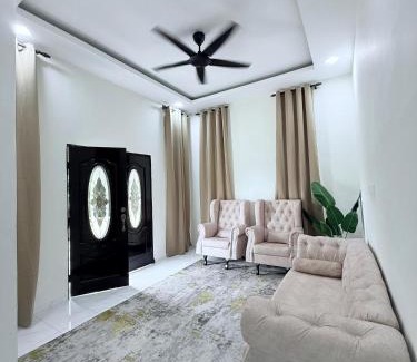 Teloi Kanan House | Aisyah Homestay