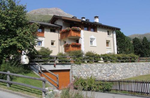 Celerina-Schlarigna Apartment | Aivla