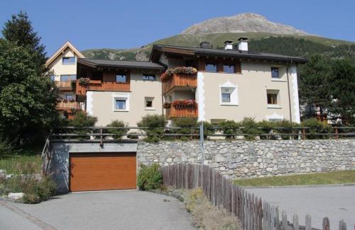 Celerina-Schlarigna Apartment | Aivla