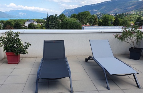 Aix-les-Bains Apartment | Aix-les-Bains Grand Port T2 Furnished 3 Stars Terrace 57m2