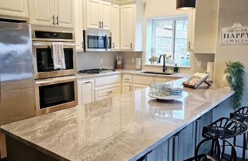 Skiatook House | AJ's by the Lake, Skiatook Lake Getaway