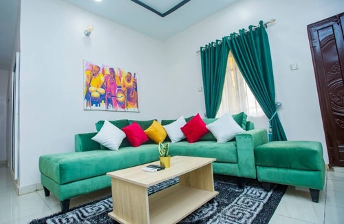 Igando House | AJI (1.0)| Comfy 2BED Flat (Ijegun,Lagos)