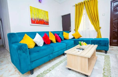 Igando House | AJI (1.0)| Luxury 3BED Apartment (Ijegun, Lagos)
