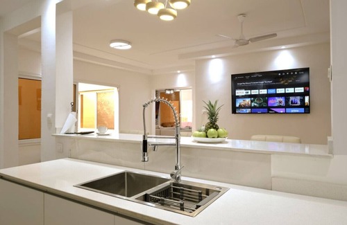 Dakar Apartment | Ajjana Palace: Gym, Rooftop, Massage Room, Pool