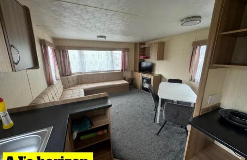 Rhyl House | ajs caravan hire Rhyl 3 bed 8 birth