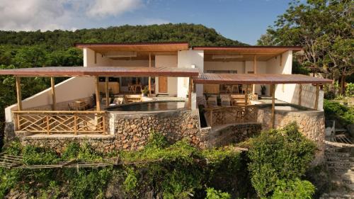 Bira Resort | Akasha Beach Club